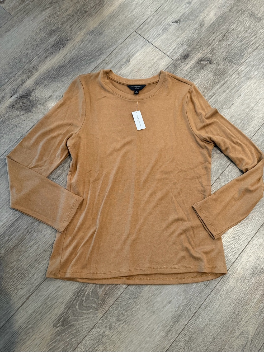 Banana Republic Camel Long-Sleeve Crewneck Top